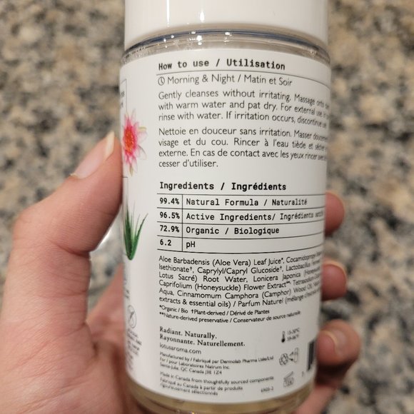 Lotus Aroma Daily Mousse Cleanser - Picture 6 of 7